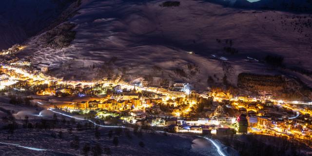 199-les-2-alpes-automne-hiver-nuit-paysage-1.jpg