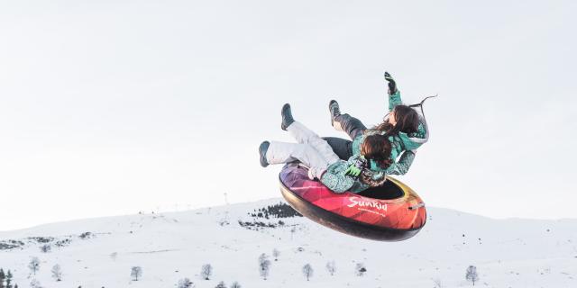 Ensemble Famille Luge Enfants Activites Insolites Station Les Deux Alpes