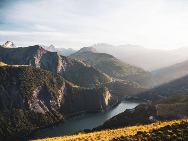 paysage-plateau-demparis-les2alpes-ete.jpg