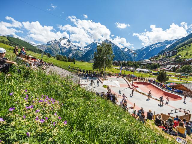 skatepark-ete-les2alpes-king-of-the-plaza.jpg