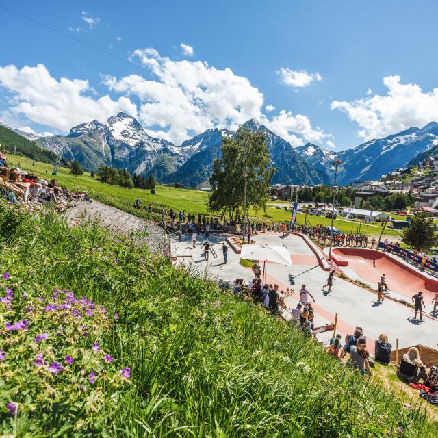 skatepark-ete-les2alpes-king-of-the-plaza.jpg