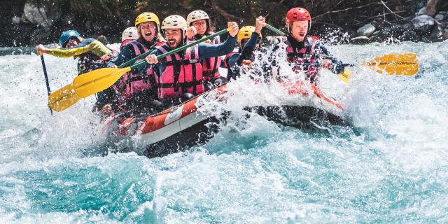 activites-rafting-ami-veneon-1.jpg