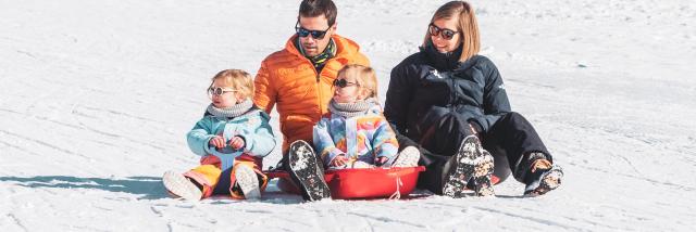 descente-de-luge-en-famille.jpg