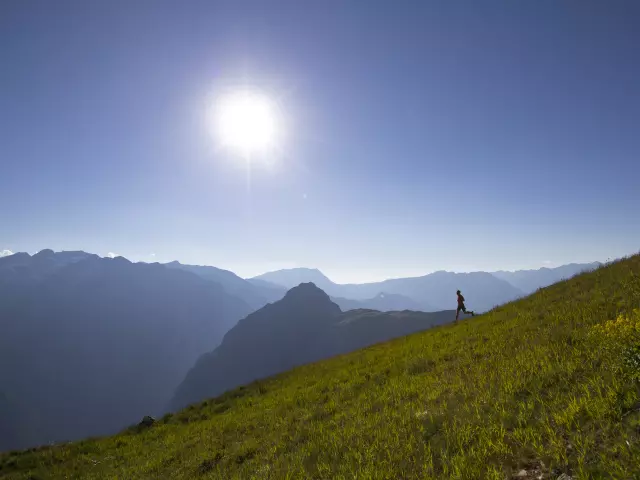 trail-montagne-ete-les-2-alpes-2.jpg