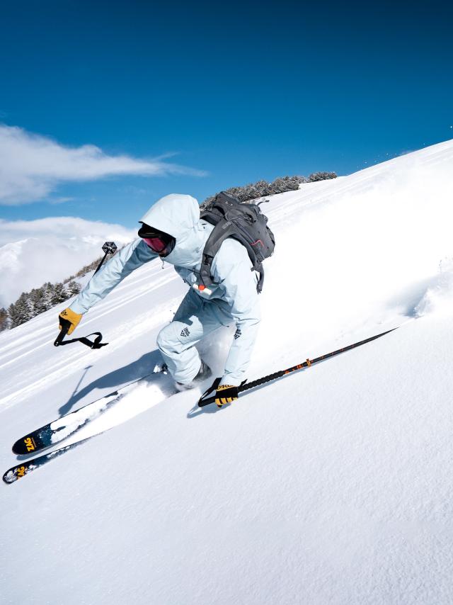 ski-poudreuse-en-hiver.jpg