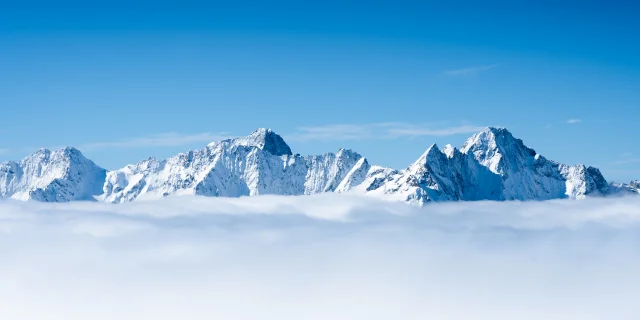 domaine-skiable-des-2-Alpes-Panorama-sous-la-neige-3.jpg