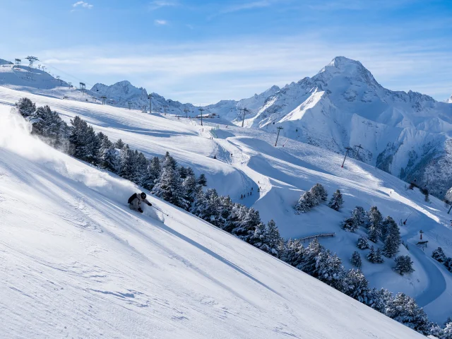 ski-Les-2-Alpes-en-hiver.jpg